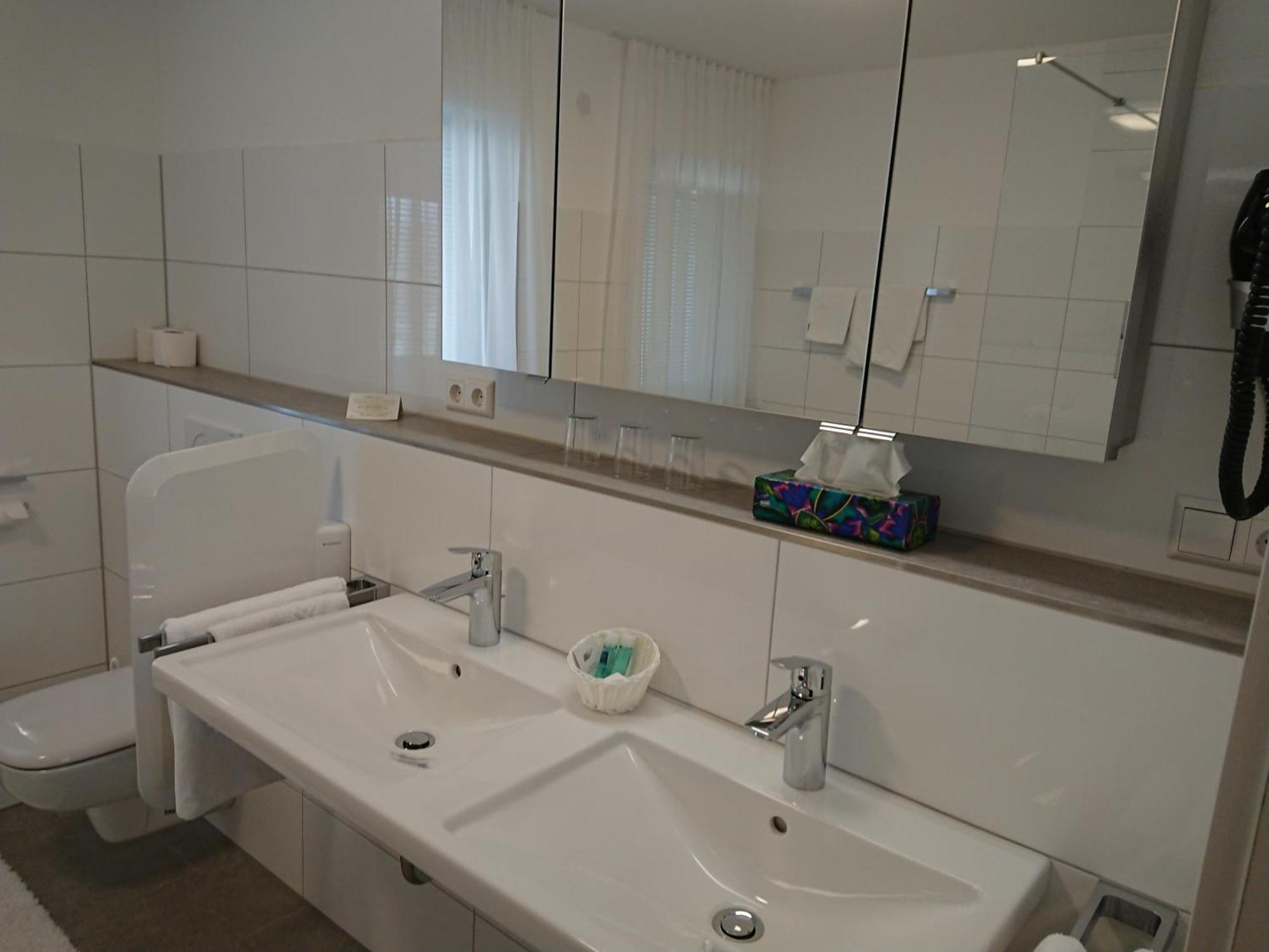 Hotel Wuerttemberger Hof Garni 로튼부르크 외부 사진