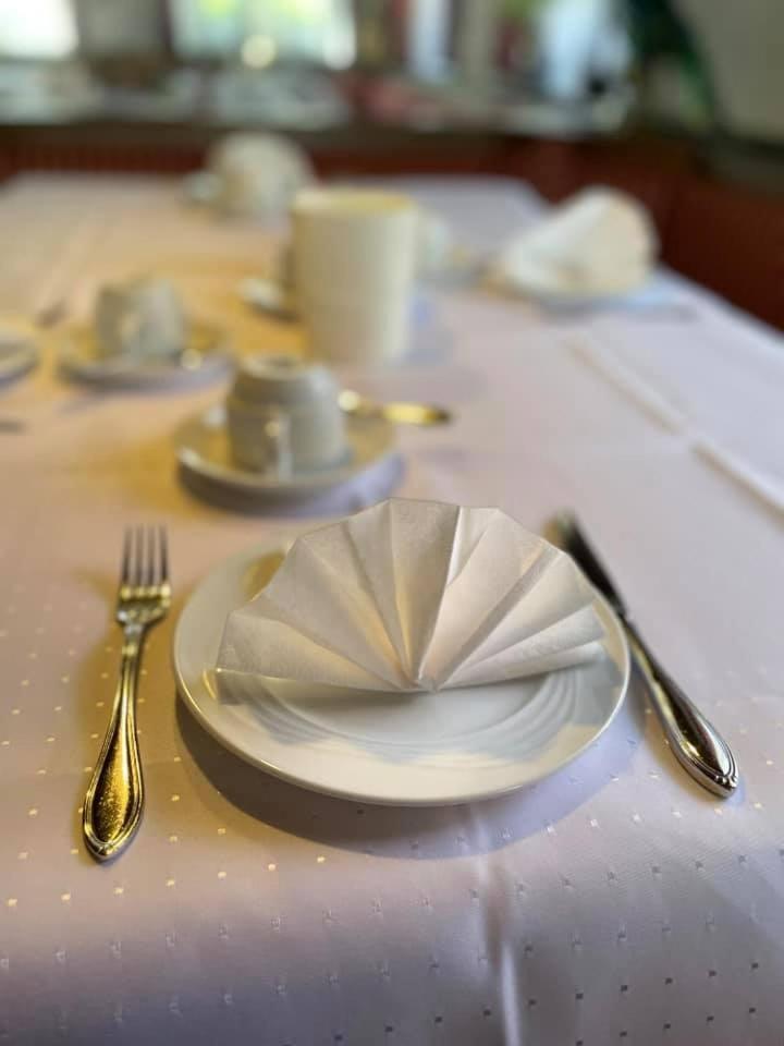 Hotel Wuerttemberger Hof Garni 로튼부르크 외부 사진